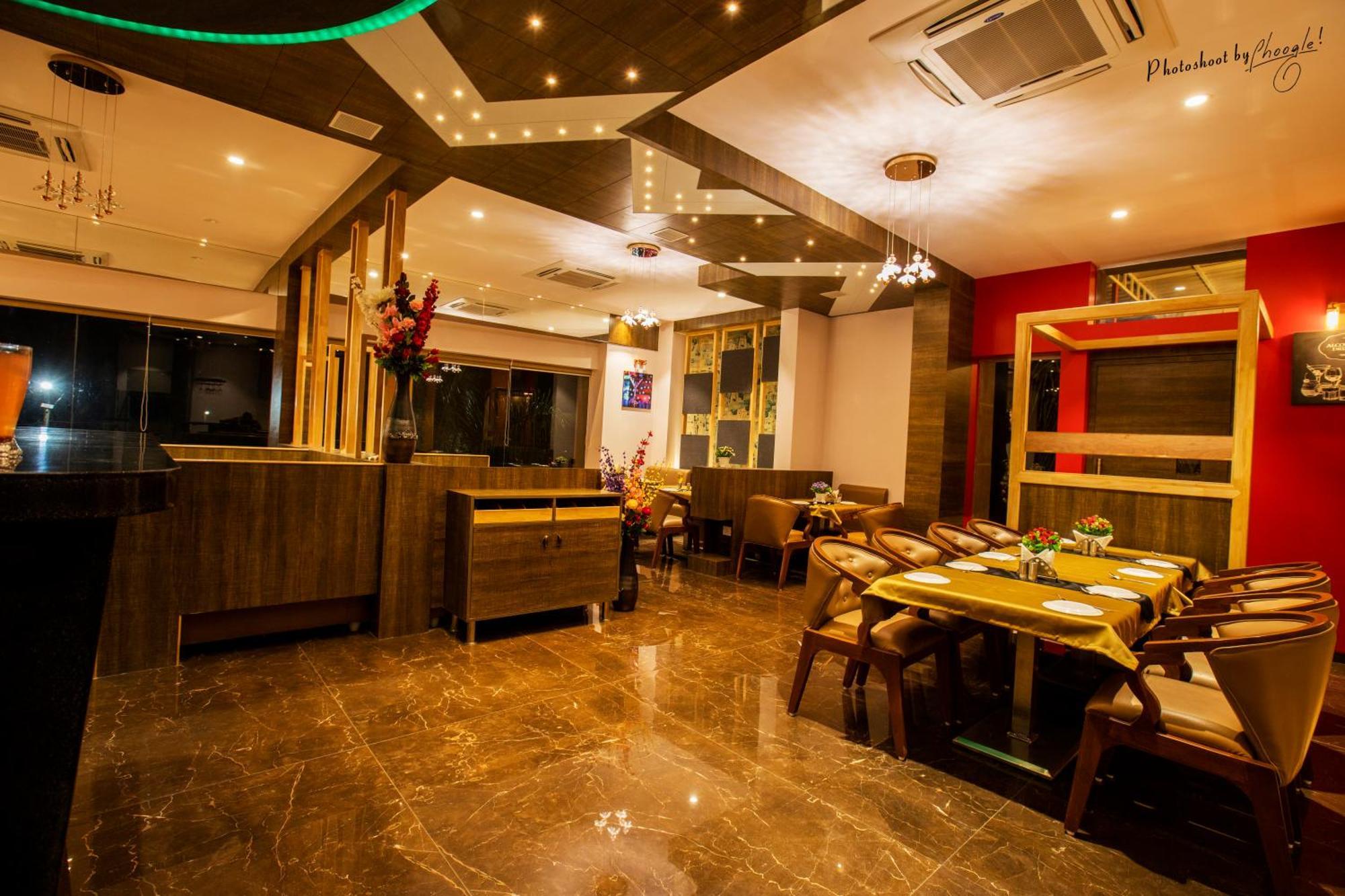 Hotel Prabha Palace Ahmednagar Exterior photo